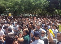 سومین روز اعتصاب بازار، تهدید بازاریان و ادامه حضور پلیس  