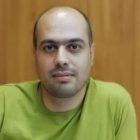 مسعود کاظمی روزنامه‌نگار، توسط قاضی مقیسه به چهار سال و شش ماه زندان محکوم شد