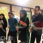 جمعی از فعالان مدنی و زندانیان سیاسی سابق با دسته‌های گل به بیمارستان محل نگهداری کروبی رفتند