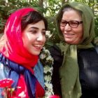 آتنا فرقدانی، هنرمند و فعال مدنی، روز چهاردهم اردبیهشت ماه از زندان اوین آزاد شد