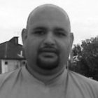 سهیل بابادی، ۵۰ ماه در زندان به جرم نوشته‌های فیس‌بوکی و محروم بودن از حقوق قانونی